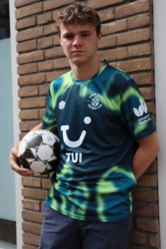Luton Town Umbro Warm-Up Shirt 2024-25