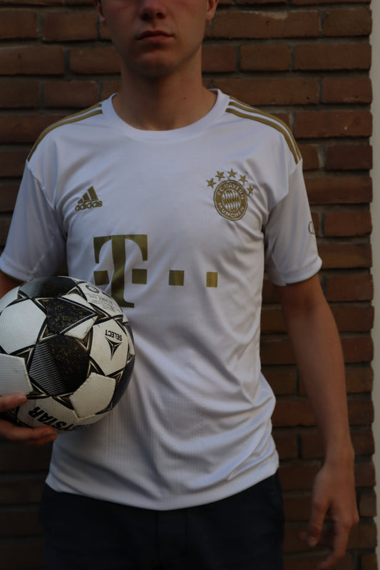 Bayern Munich Away Shirt 2022-23