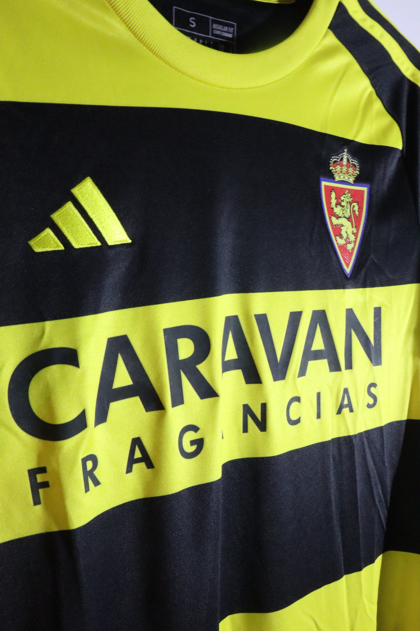 Zaragoza Away Shirt 2024-25